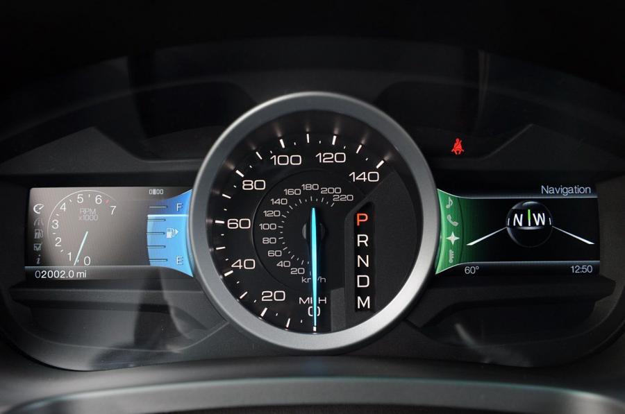  Ford Explorer 2011 года  (фото 19 из 174)